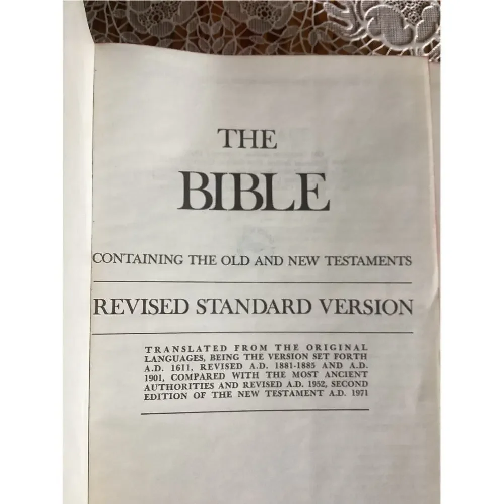 Holy Bible With Wood Case Revised Standard Version 1952 See Desc